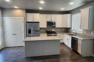 1656 S Prevedel Dr, West Haven, UT 84401 - Photo 10