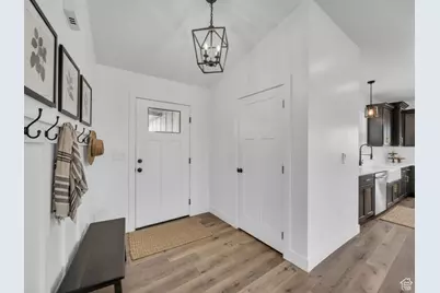 545 N 230 E, Fillmore, UT 84631 - Photo 2