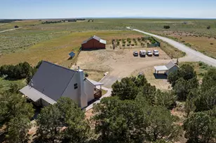 684 W Blue Mountain Ridge, Monticello, UT 84535 - Photo 2