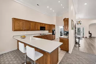 150 S Crystal Lakes Dr, Saint George, UT 84770 - Photo 8