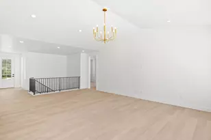 2387 E Canyon Crest Dr, Spanish Fork, UT 84660 - Photo 6