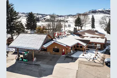 7345 E 900 S, Huntsville, UT 84317 - Photo 10