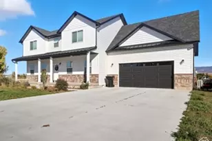 637 S 4th W W, Preston, ID 83263 - Photo 2