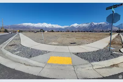 5984 W 11200 N #01, Highland, UT 84003 - Photo 8