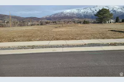 5976 W 11270 N #05, Highland, UT 84003 - Photo 4