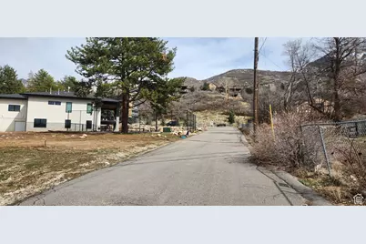 10279 S Dimple Dell Rd #103, Sandy, UT 84092 - Photo 10