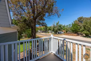 197 N 200 W, Kanab, UT 84741 - Photo 36