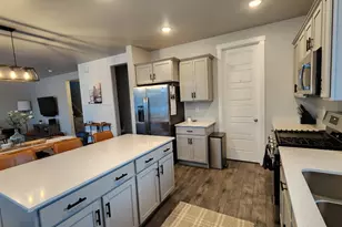 1395 E Kelsey Dr, Eagle Mountain, UT 84005 - Photo 16