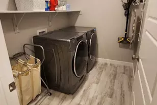 1395 E Kelsey Dr, Eagle Mountain, UT 84005 - Photo 28