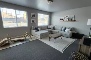 1395 E Kelsey Dr, Eagle Mountain, UT 84005 - Photo 12