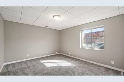 10749 S 2200 W, South Jordan, UT 84095 - Photo 18