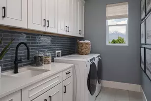 438 N Pinnacle Ln, Saratoga Springs, UT 84045 - Photo 10