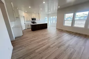 1550 S White Sage Dr, Santaquin, UT 84655 - Photo 10