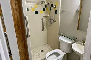 1170 S Foothill Dr, Salt Lake City, UT 84108 - Photo 12