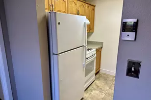 1170 S Foothill Dr, Salt Lake City, UT 84108 - Photo 8