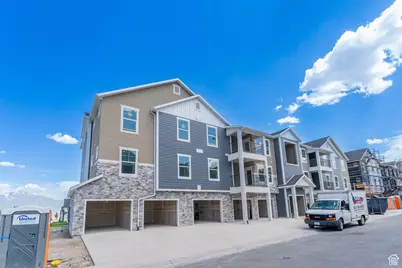 13687 S Hanley Ln #DD102, Riverton, UT 84096 - Photo 2