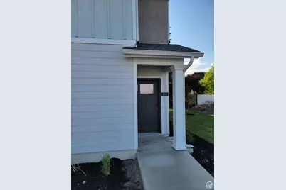 751 S Harrison Dr #28, Springville, UT 84663 - Photo 2