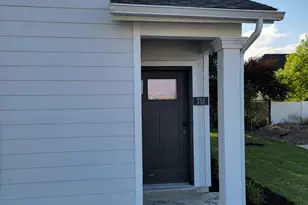 751 S Harrison Dr, Springville, UT 84663 - Photo 2