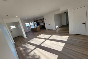 751 S Harrison Dr, Springville, UT 84663 - Photo 4