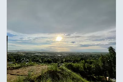 431 E Greystone Dr, Farmington, UT 84025 - Photo 16