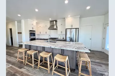 833 W Sunrise Cir, Garden City, UT 84028 - Photo 6