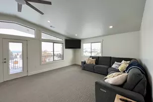 833 W Sunrise Cir, Garden City, UT 84028 - Photo 24