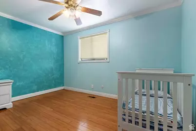 2067 E Gyrfalcon Ln, Sandy, UT 84092 - Photo 24