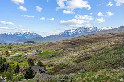 2591 River Meadows Ln N #19, Midway, UT 84049 - Photo 2