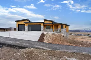 872 High Country Ln, Francis, UT 84036 - Photo 2
