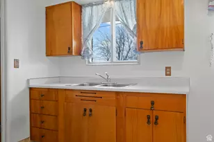 2921 W 1300 N, Clinton, UT 84015 - Photo 8