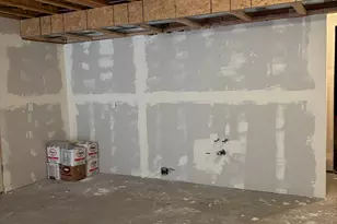 8590 W Bowie Dr, Magna, UT 84044 - Photo 20