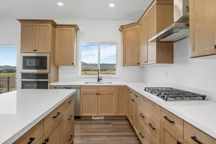 6327 W Butte County Dr S, Herriman, UT 84096 - Photo 10