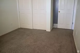 246 W 5000 S, Washington Terrace, UT 84405 - Photo 6