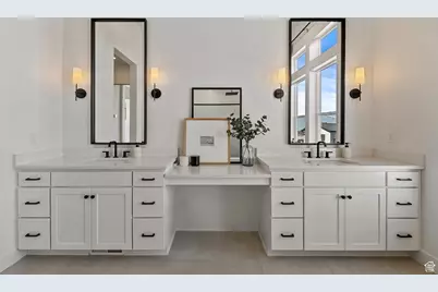 4784 W Juniper Bend Cir, Herriman, UT 84096 - Photo 20