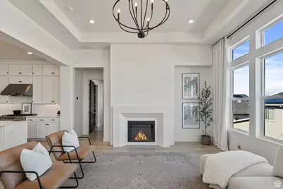 4784 W Juniper Bend Cir, Herriman, UT 84096 - Photo 4