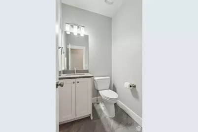 9227 N Horizon Dr, Eagle Mountain, UT 84005 - Photo 32