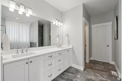 9227 N Horizon Dr, Eagle Mountain, UT 84005 - Photo 36