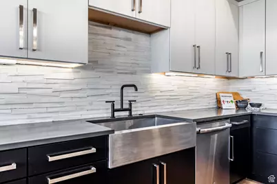 499 W Emerald Pointe Dr, Saint George, UT 84790 - Photo 14