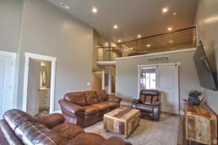 55 W Buttercup Ln, Garden City, UT 84028 - Photo 36