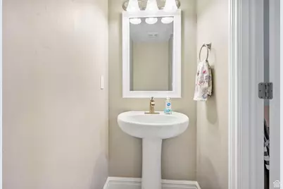 60 N 1100 W, Farmington, UT 84025 - Photo 26