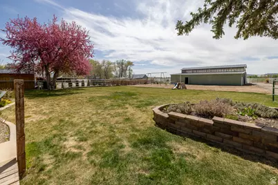 1917 W 1500 N, Vernal, UT 84078 - Photo 28