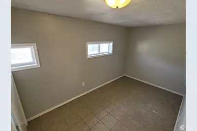 250 8th St, Wendover, UT 84083 - Photo 12