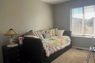 422 E 500 S, Vernal, UT 84078 - Photo 6