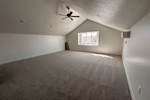 9526 S Ember Glow Ct, South Jordan, UT 84095 - Photo 10