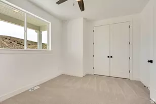 8077 N Bristle Cone Rd, Eagle Mountain, UT 84005 - Photo 18