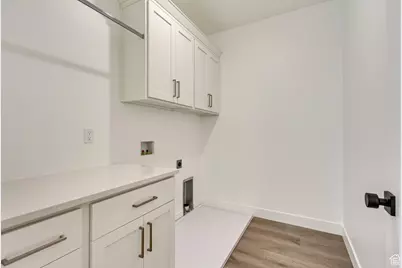 8077 N Bristle Cone Rd, Eagle Mountain, UT 84005 - Photo 16