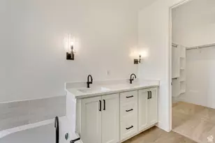 8077 N Bristle Cone Rd, Eagle Mountain, UT 84005 - Photo 24