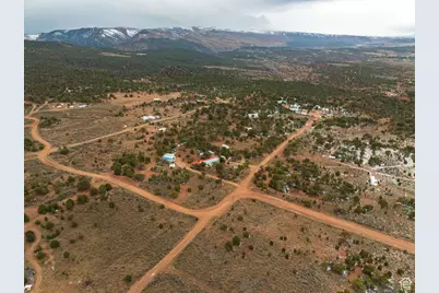 39775 W 6820 S, Fruitland, UT 84027 - Photo 6