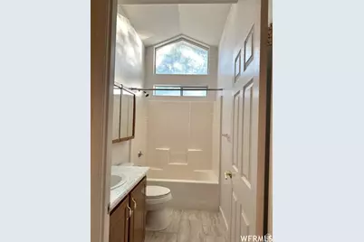 2103 S Mountain Vista Ln E, Provo, UT 84606 - Photo 44