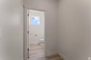 561 W Aqua Cv, Saint George, UT 84790 - Photo 12